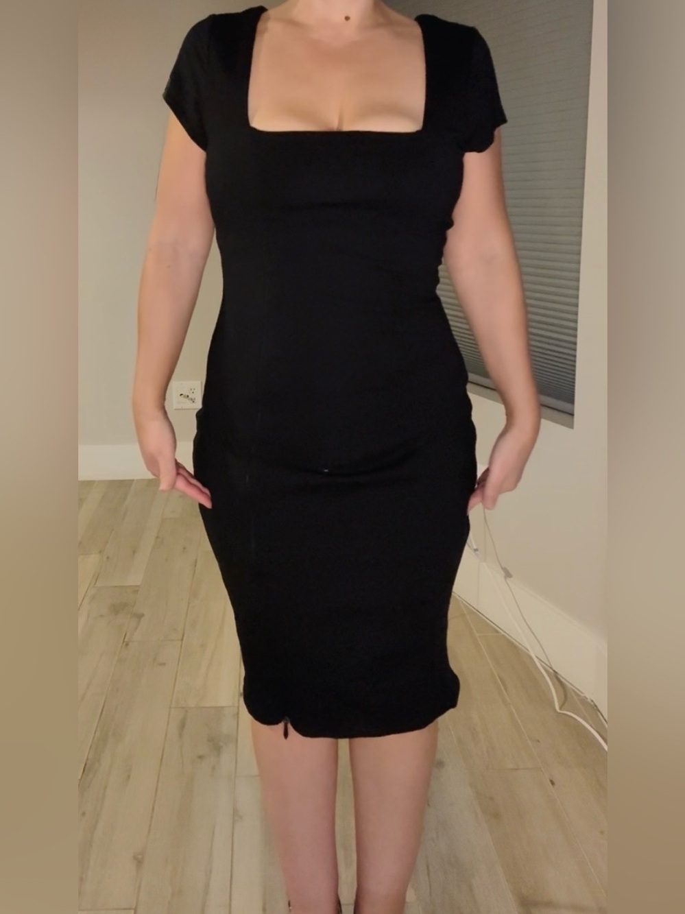 TA3 Squarey Dress in Black